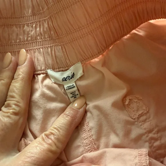 Aerie Peachy-Pink Cargo Pants, Size Large - Picture 9 of 9